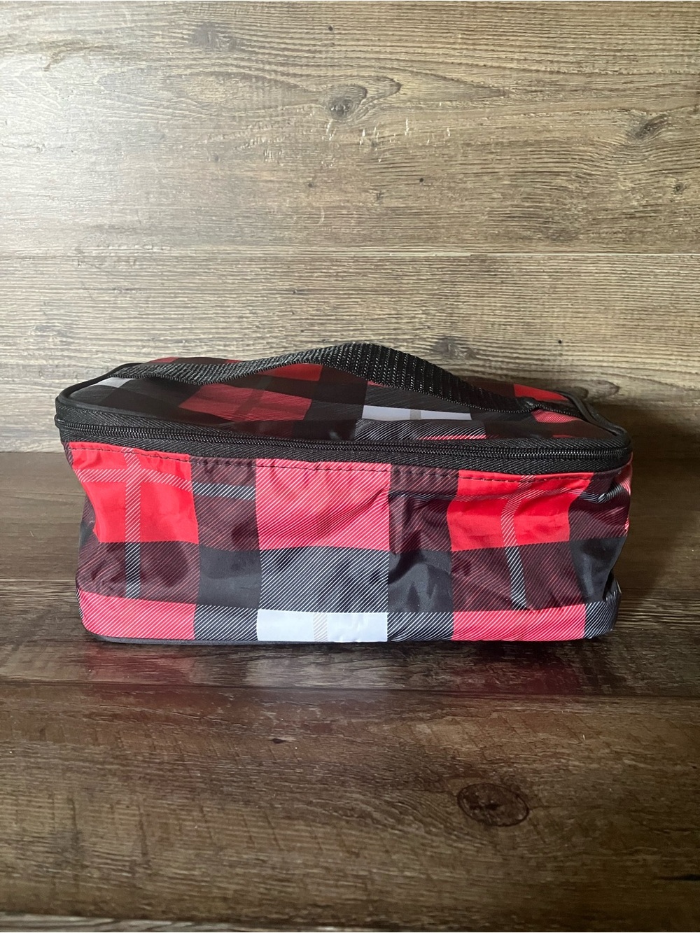 Thirty one travel red plaid toiletry bag